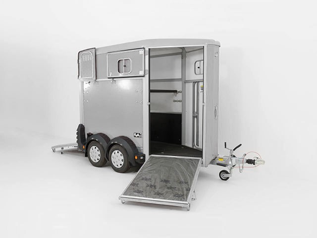 Ifor Williams Pferdeanhänger HB403-1,5er-silber