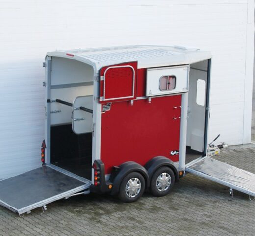 Ifor Williams Pferdeanhänger HB506-Frontausstieg-rot