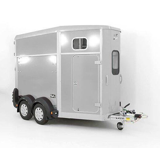Ifor Williams Pferdeanhänger HB506-Sattelkammer-Silber