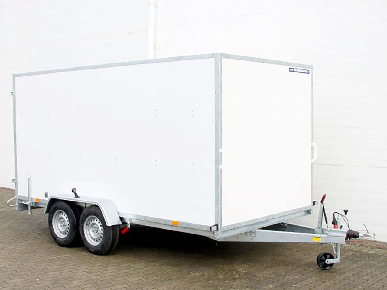 Blyss Kofferanhänger 200x400cm Höhe:190cm 2,7t, 100km/h, Rampe, SW – Bild 2