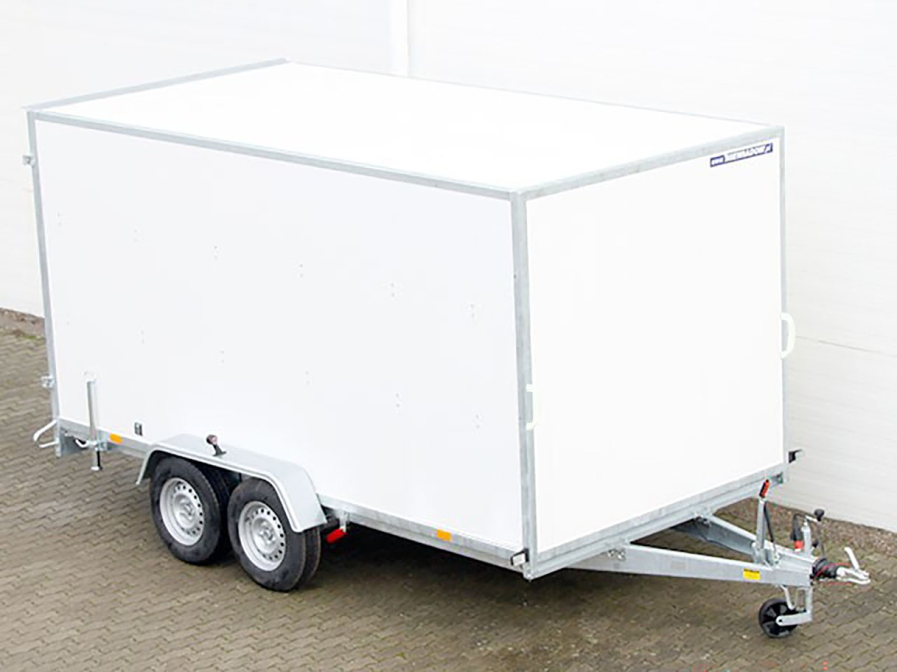Blyss Kofferanhänger 200x400cm Höhe:190cm 2,7t, 100km/h, Rampe, SW – Bild 4