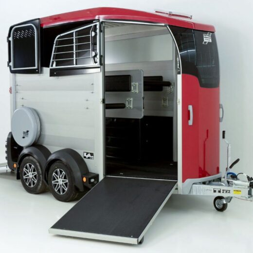 Ifor Williams Pferdeanhänger HBX 506-Frontausstieg -rot