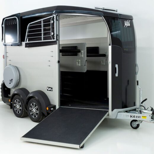 Ifor Williams Pferdeanhänger HBX 506-Frontausstieg -schwarz
