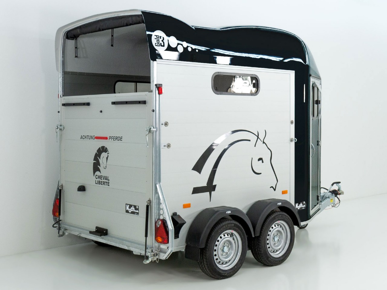 Cheval Liberte Pferdeanhänger GOLD 3, Premium Pullman 2, Sattelkammer, schwarz – Bild 3