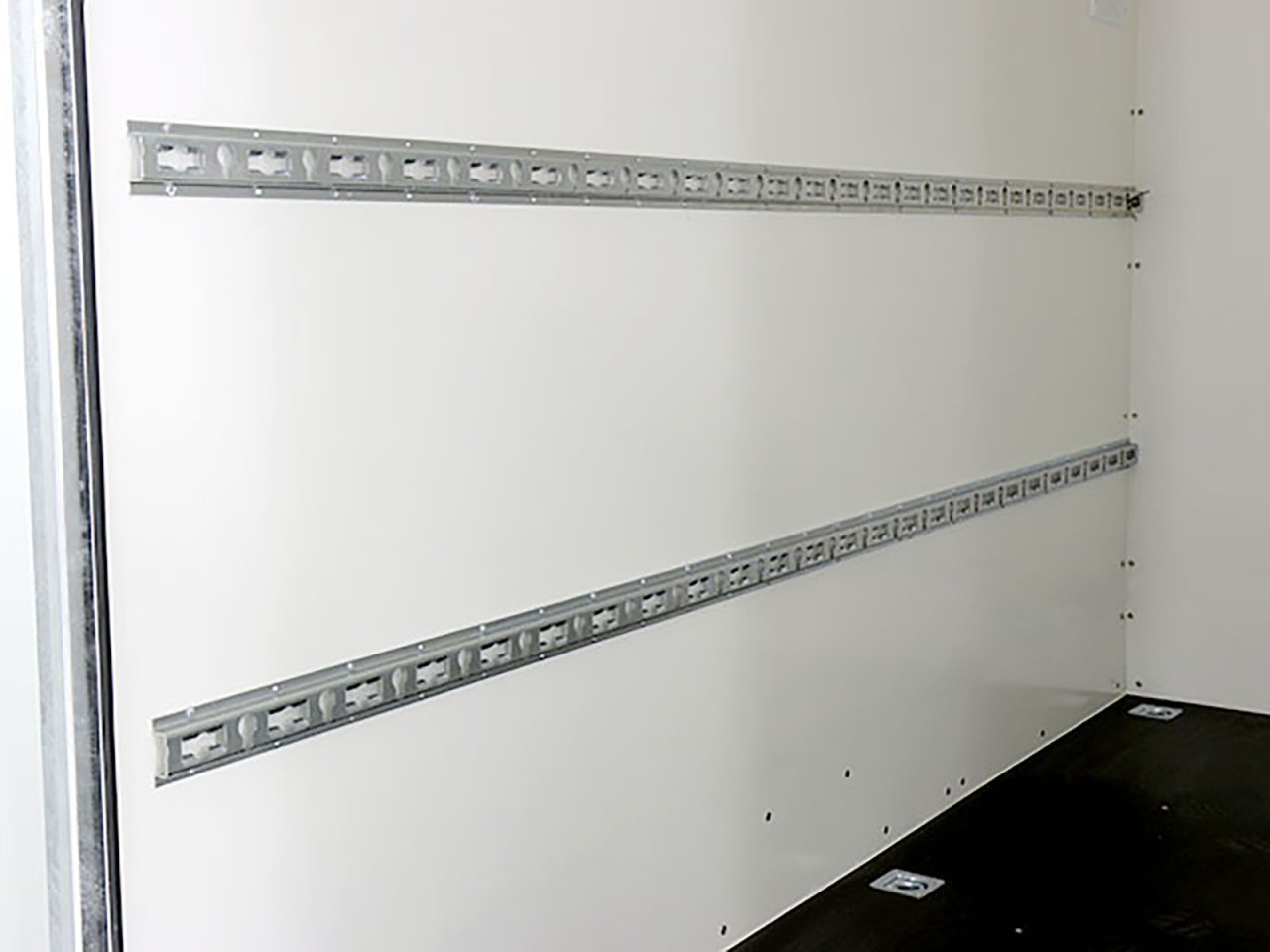 Blyss Kofferanhänger 150x305cm Höhe:180cm 1,3t, SW – Bild 8