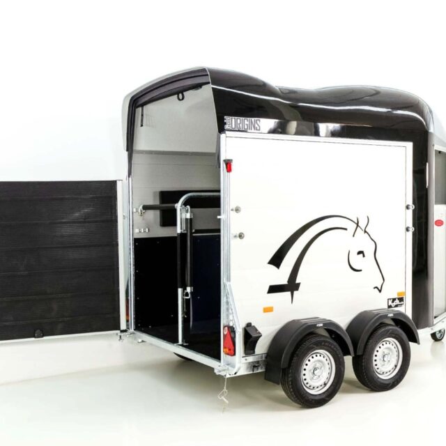 Cheval Liberte Pferdeanhänger GOLD Origins, Sattelkammer