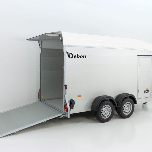 Debon Kofferanhänger Roadster Alu C700 179×378 H201 2,6t, Alu, Polybug, Tür, weiß