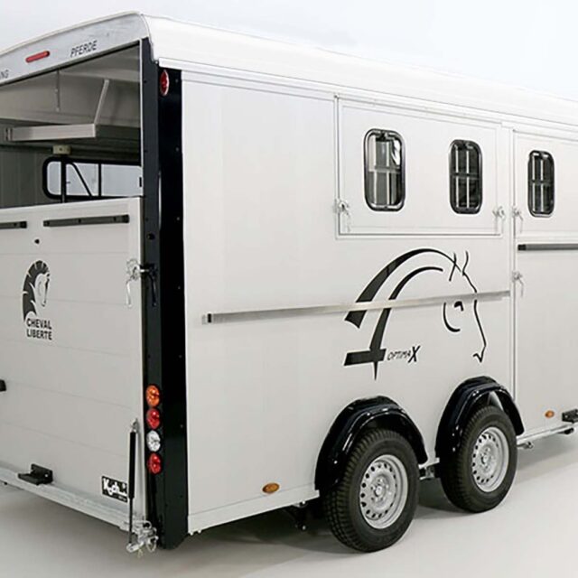 Cheval Liberte Pferdeanhänger Maxi 4, 4 Pferde, Pullman-Fahrwerk, 100km/h