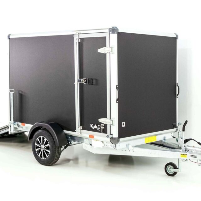 Variant Kofferanhänger Black Edition 148x258cm H:157 1,35t-Rampe-Tür