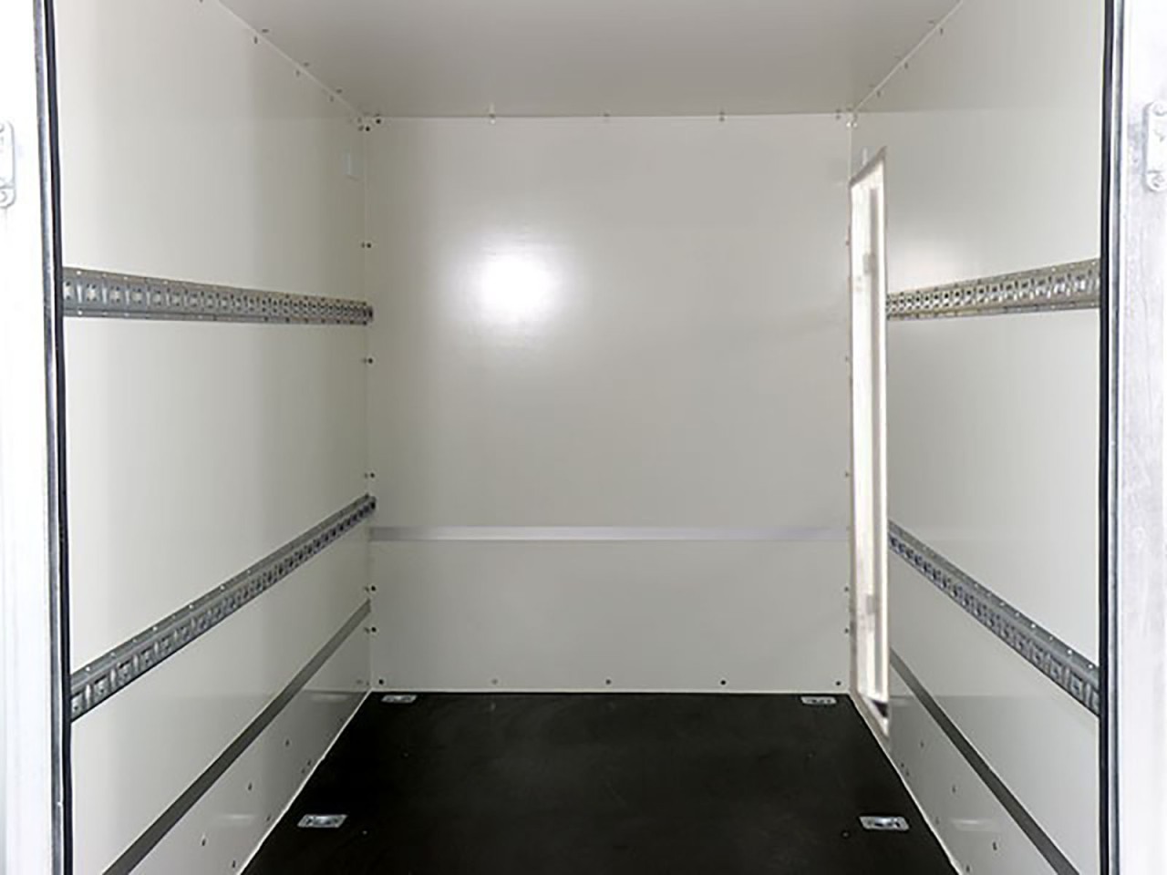 Blyss Kofferanhänger 146x304cm Höhe:180cm 2,0t, Seitentür – Bild 5